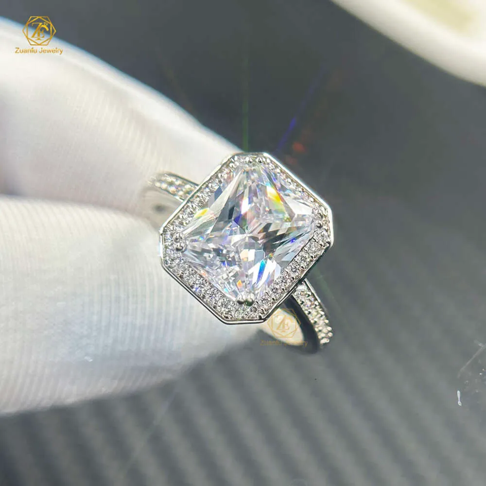 Custom 18k Solid Gold Jewelry Men Vvs Solitaire 3ct Rectangular Cut Moissanite Engagement Ring_voghion.com