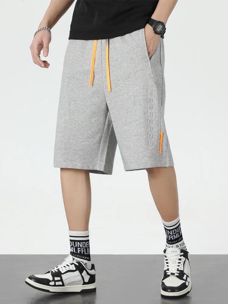 Мужские шорты летние карманные толстовки мужская хип -хоп -стрит одежда свободно пробегает шорты мужские прямые хлопковые шорты плюс размер 6xl 7xl 8xl 230403