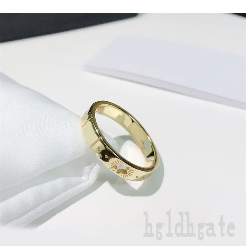 Luxury plated gold ring mens rings for women texture wedding band thick love silver gold plated mother s day size 8 9 stars style designer rings multisize ZB007 F23