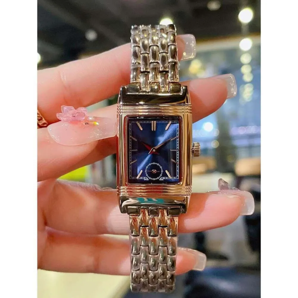 femmes chères nouvelles montres 2023 montre reverso avec boîte 68C1 bracelet en cuir saphir superbe quartz suisse uhren lady monter jager LUXE