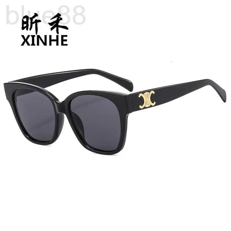 Lunettes de soleil Frames Designer Fashionable Net Red Ins Sunglasses Triumphal Arch Square Street Photography Glasse pour hommes et femmes Polyvyle N2SH