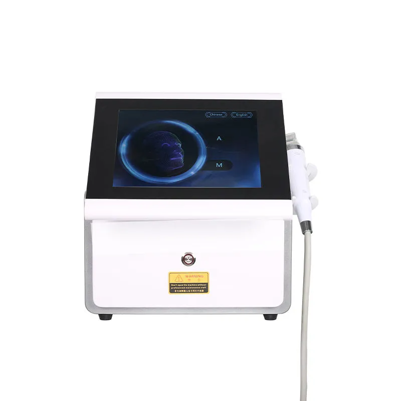 Accueil Beauté Instrument RF Fractional Microneedle Machine avec Cold Hammer RF Radio Frequency Serrage de la peau Cicatrices d'acné Enlèvement des vergetures