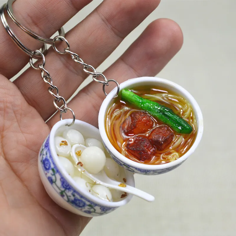 Simulatie Food Key Chains Noodle Creative Keychain Food Bowl Mini Bag Hanger For Men Women Gift Charm Bag -geschenken