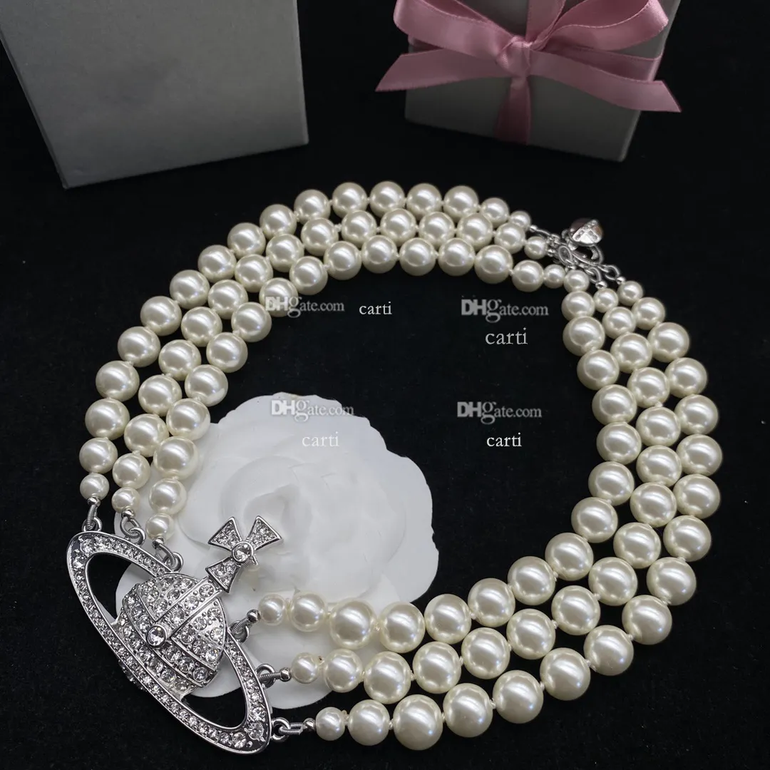 DHgate Viviane Letter Pendant Necklace Luxury Women Fashion Jewelry Metal Pearl Necklace Westwood 4645 Jewelry