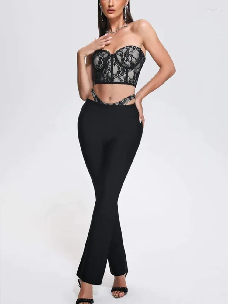 Kvinnors tvådelade byxor Bevenccel 2023 Sexig stropplös spets tätt bandage 2 Set Elegant Black Short Top Nightclub Party