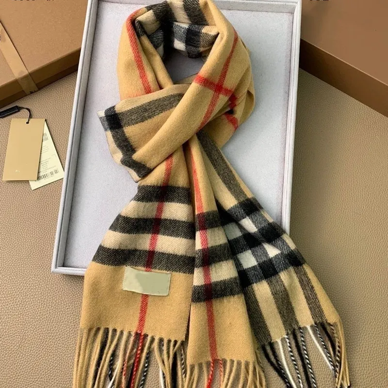 New Classic Plaid Scarf Women's Designer Cashmere for Men's 100% Printed Soft Touch Warm and Tagged Autumn/winter Long Shawl