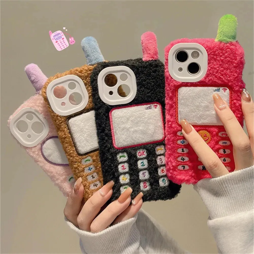 Telefoonhoesje Korea schattig 3D cartoon pluche bont iPhone 15 14 13 12 Pro Max 11 Winter Fun Mode Zachte achterkant 231104