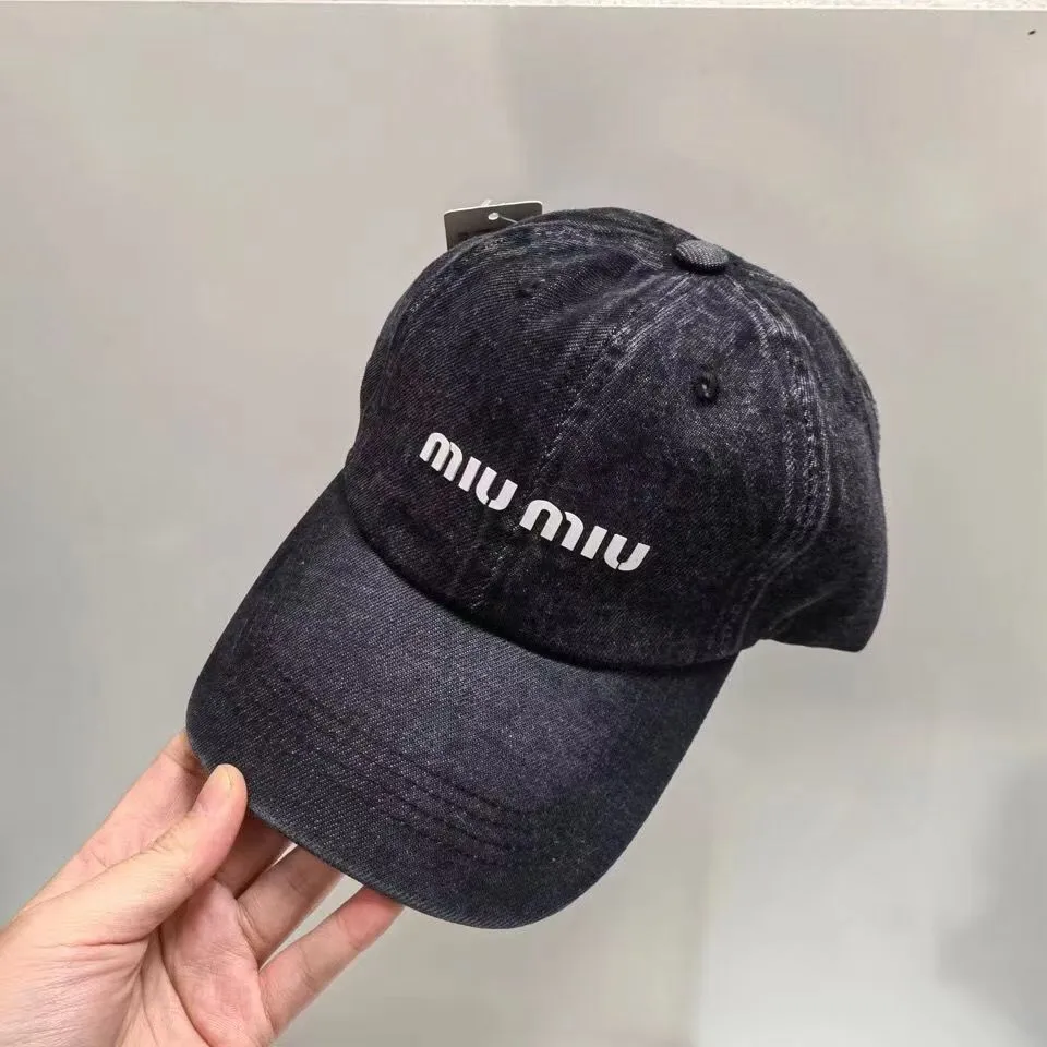 miu hat hat duck tongue韓国版コットンハードトップ野球帽の夏のカラフルな白い帽子乗馬外側の日焼け止め帽子lbdx