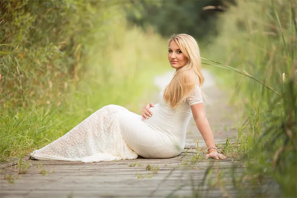 2018 Mermaid Maternity Dresses Photography Props Sexy Lace Maxi Maternity Gown For Photo Shoots Women Pregnancy Dress Clothes (2)