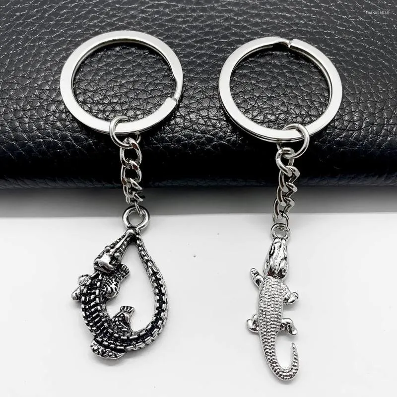 Porte-clés à la mode en métal sculpté Crocodile pendentif porte-clés loisirs de plein air queue d'animal bijoux porte-clés