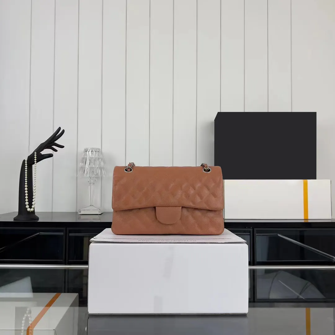 Brand Classic Designer Bag Bag حقيبة يد عالية الجودة للأزياء النسائية المصممة المصممة للجلد الأصلي سلسلة حقيبة يد رفرفات نسائية مع مربع 01112