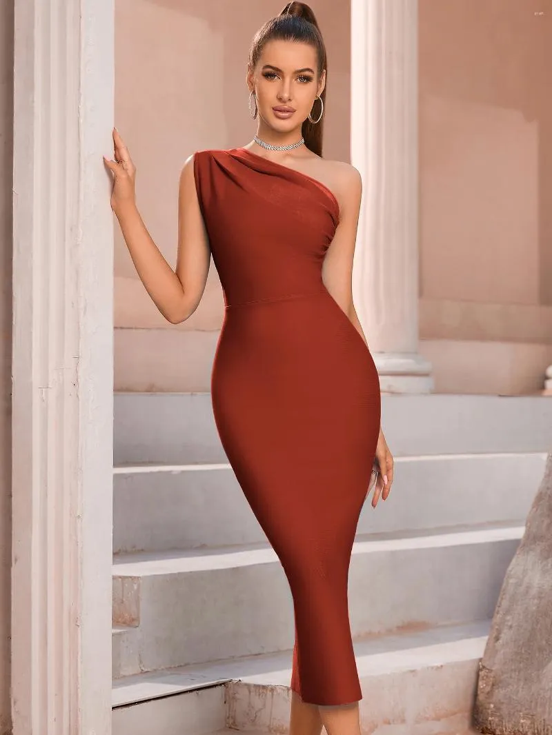 Casual Dresses 2023 Summer Formal Occasion For Elegant 50 Year Ladies Elastic Solid Color One Shoulder Midi Length Evening Party Gowns