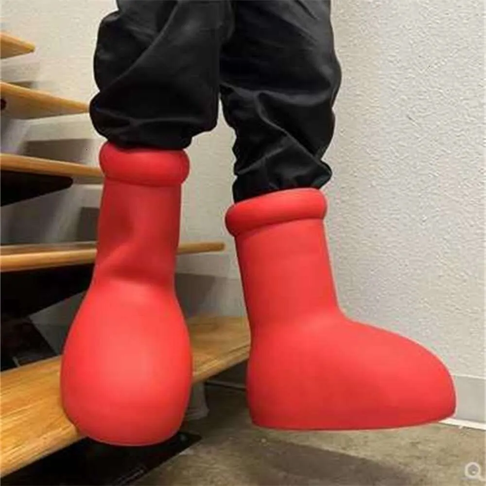 Astro Boy Mschf Boots Red Men Women Rubber Rain Rocket Boots 2023 مصممين سميكة طويلة أسفل الجوارب غير المنقولة منصة Bootie Fashion Astro Boy GW4