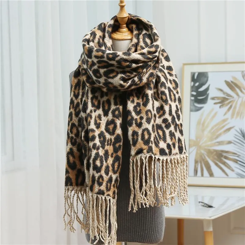 Schals Design Winter dicker Schal für Frauen Decke Quaste Dame Schals und Wrap Animal Leopard Print Kaschmir Pashmina Foulard