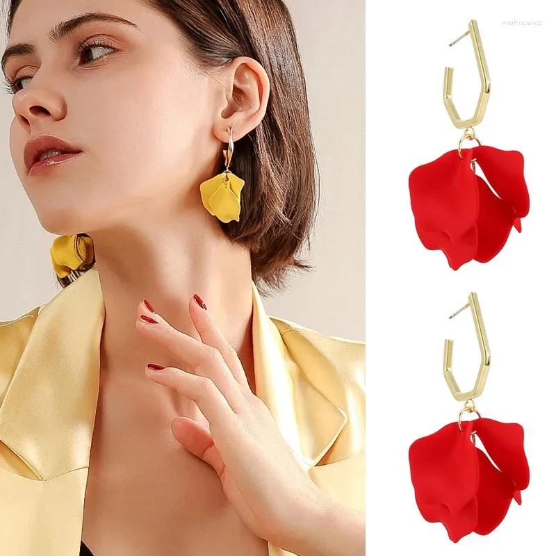 Hoop Earrings 18 Colors Fashion Acrylic Petals Flower Rose Red Dangle For Women 2023 Trend Wedding Party Brincos Jewelry Accessories