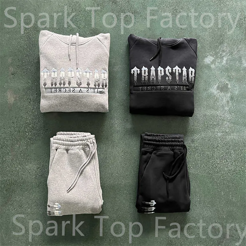 Trapstar Sportswear Men CHENILLE DECODED 2.0 TUTA CON CAPPUCCIO 1 1 Felpa con cappuccio ricamata di alta qualità Donna Taglie UE XS-XXL