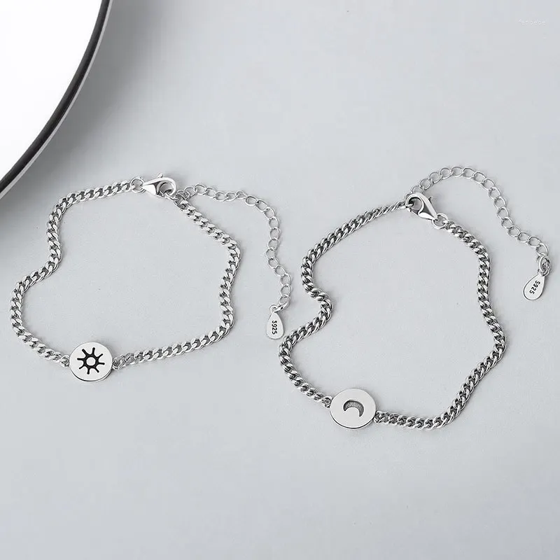 Länkarmband Davini Minimalist Sun Moon Charms Armband Vintage Silver Color Chain for Women Women Fashion Jewelry Gift MG371