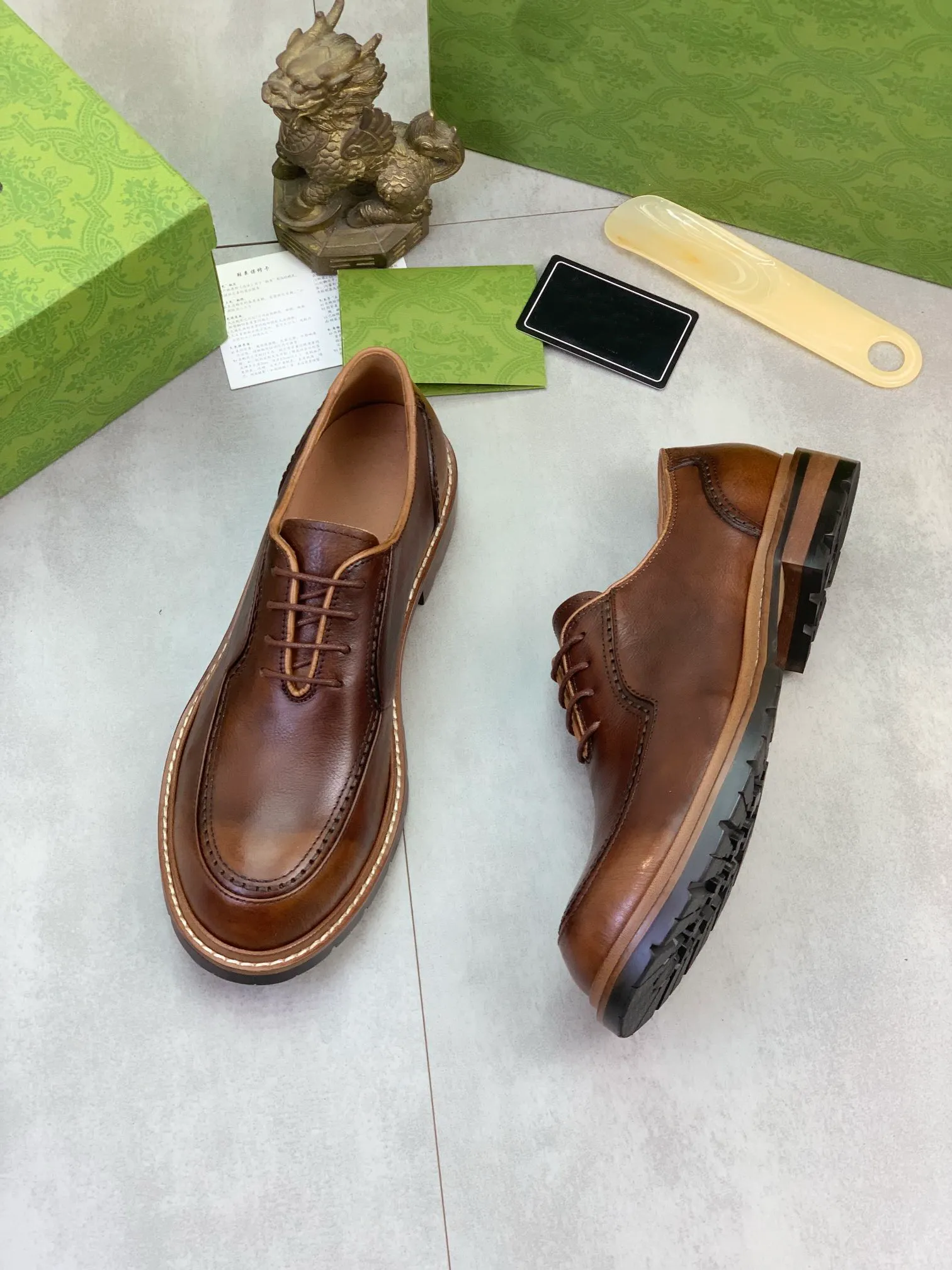 brown designer dress shoes men Carrucci Men's Genuine Leather Cognac Brown Lace Up Oxford Brogues Dress Shoes, 13