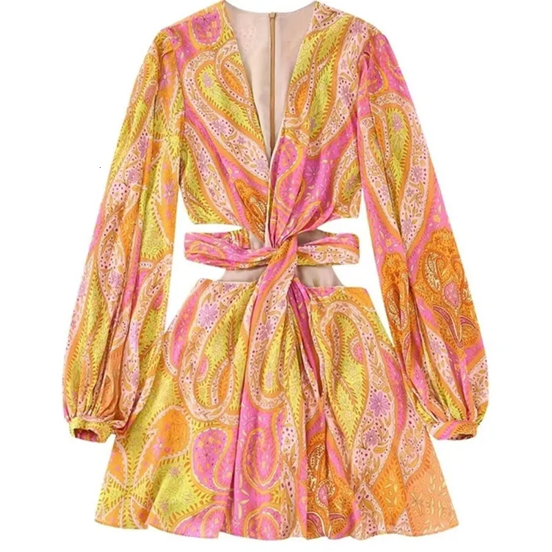 Casual jurken ZEVITY dames vintage v nek cashew noten bloemenprint chiffon mini jurk vrouwelijke chique lange mouw twist hollow out Vestidos ds1845 l230403