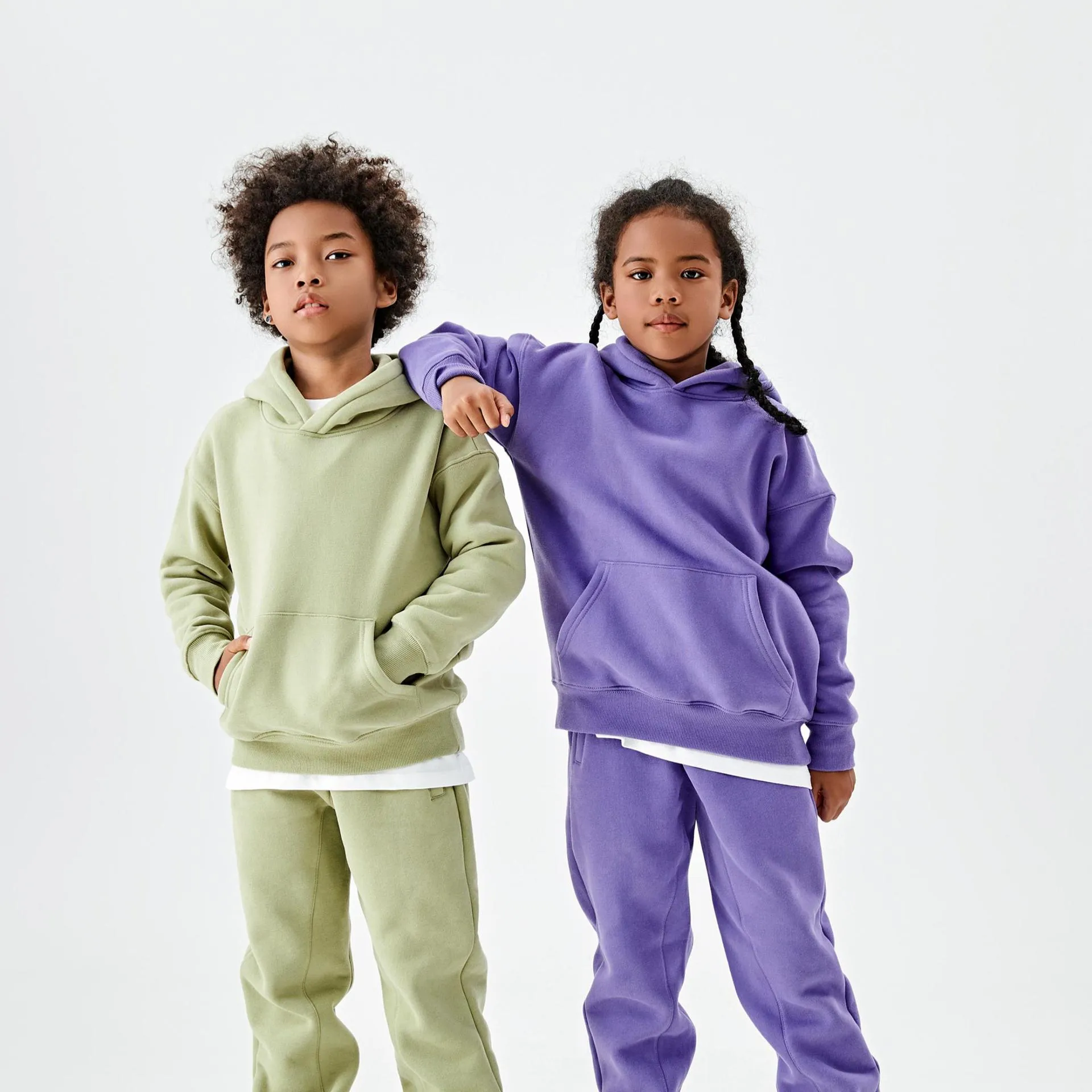 Tilani Designer Children's Clothing Europe och USA: s modemärke Autumn och Winter Maillard 350g Plus Cashmere Chunky Men and Women's Children's Suitsr