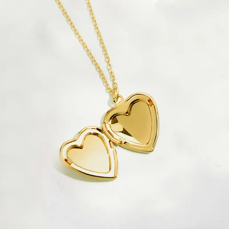 Love Heart Lockets for Women Photo Box Pendants Halsband Bild Öppnande smycken Guld Silver Rose Rostfritt stål Hihg Polerade damtillbehör