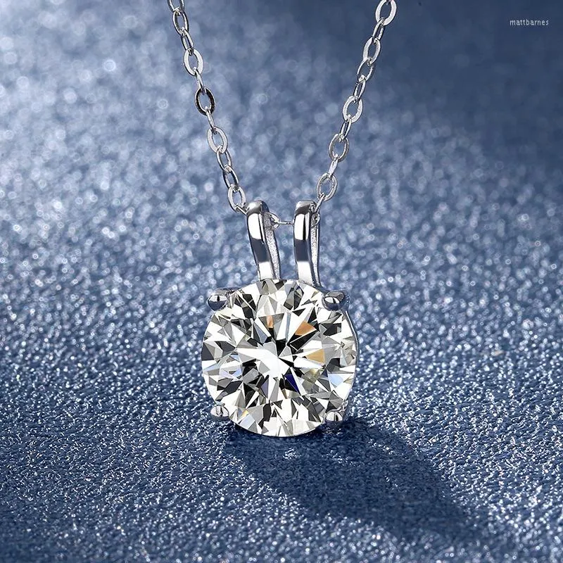 Ketens Lennik vier klauw d kleur 0,8 moissanite vrouwen ketting s925 sterling zilveren hanger fijne sieraden groothandel