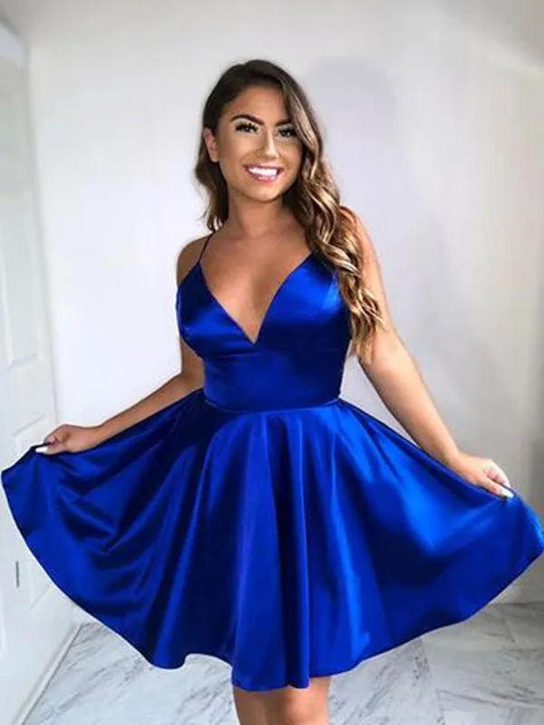 Une ligne bleu royal robes de cocktail élégantes robe de bal courte en satin charmante soirée de remise des diplômes robes de bal robe de retour bretelles col en V sur mesure