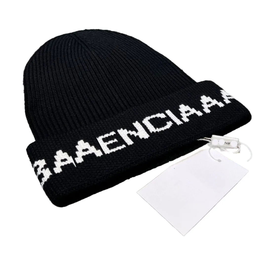 Balenciga Beanie Tasarımcısı Klasik Lettered Beanie Erkekler ve Kadınlar İçin Lüks Sonbahar ve Kış Sıcak ve Soğuk Şapka