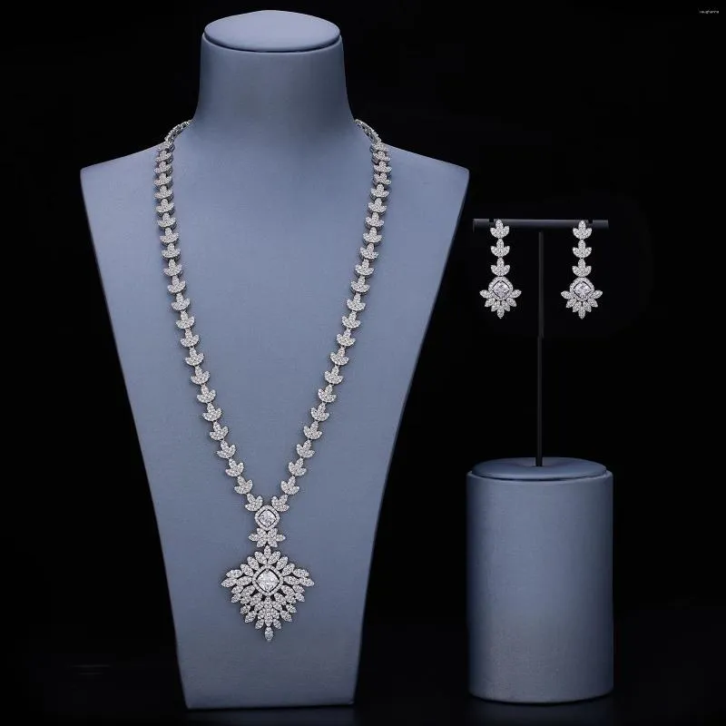 Ketting Oorbellen Set Mode Dubai Afrikaanse Bruidssieraden Voor Bruiloft Kubieke Zirkonia Lange Ketting Oorbel Ring 2 stuks