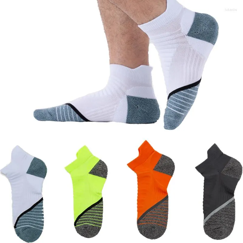 Sports Socks Summer Profissão Mulheres homens curtos Basquete Aldult Running Toalha de ginástica Mid Tube Meias respiráveis