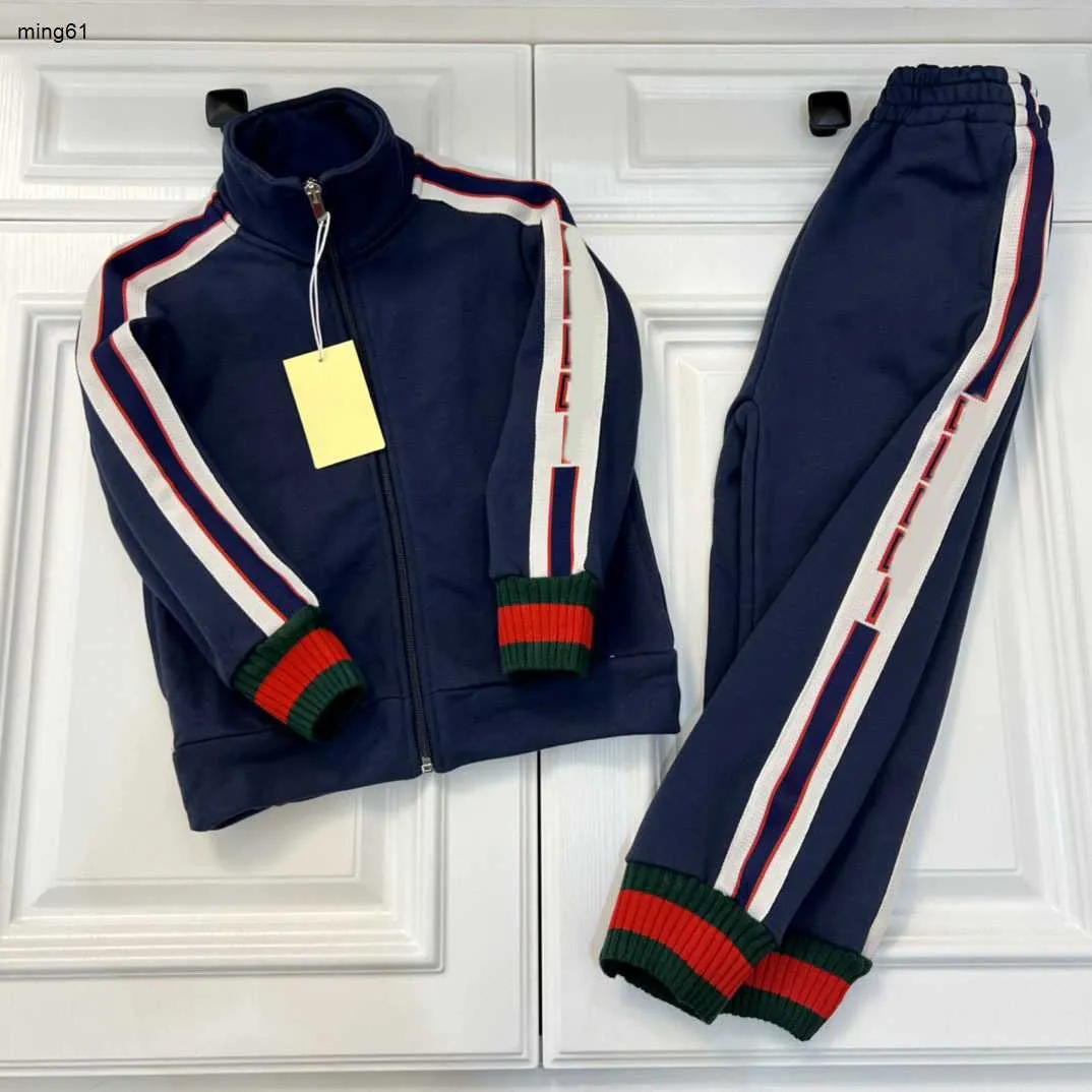 Marka Kids Trailtsits yan şerit dikiş bebek kıyafetleri erkek ceket takım elbise boyutu 110-160 sonbahar ceket ve pantolon nov05