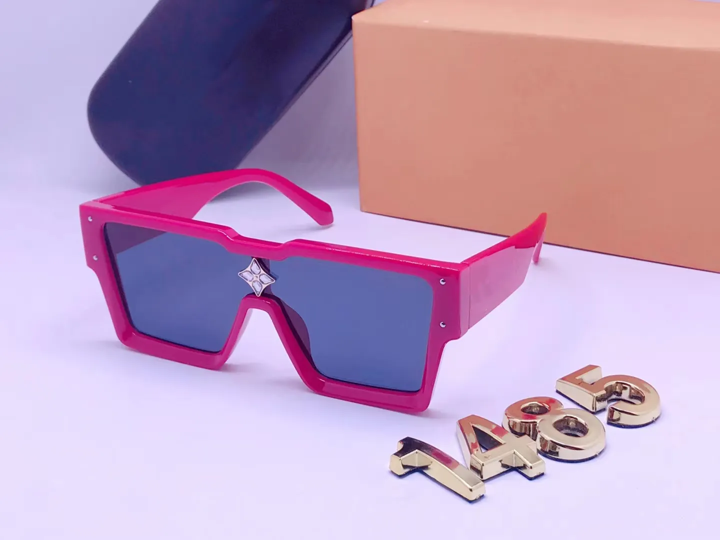 2023 Spring New Designer Cyclone Sunglasses For Men Women Luxury 
