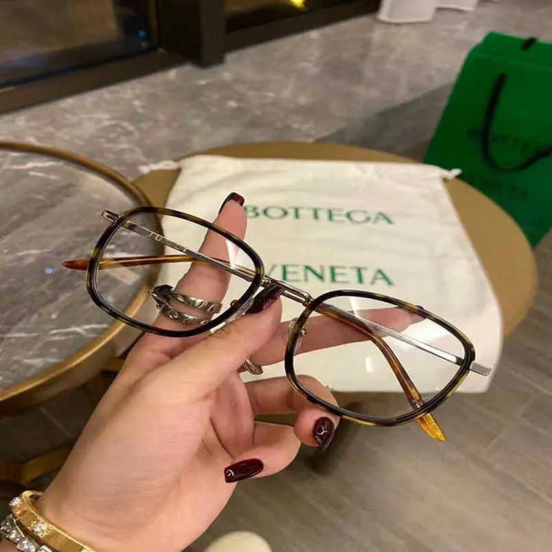 мода Ni Eyeglass Frame из того же стиля GG0678 простые зеркальные зеркала сеть красная девочка Металлическая пластина синяя светлая доказательство может быть сопоставлено с миопическим