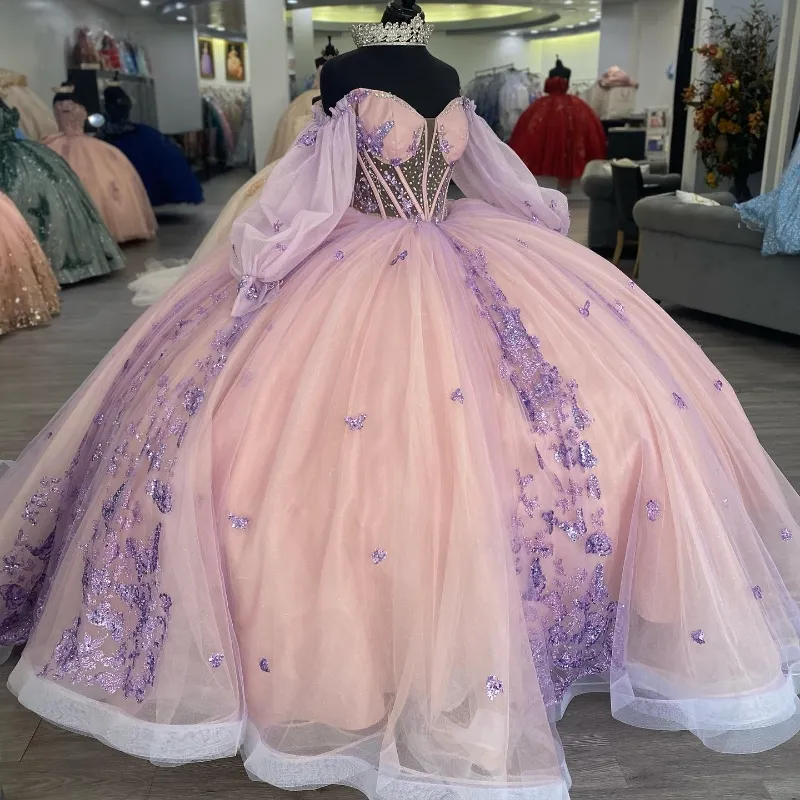 Różowa suknia balowa Quinceanera 2024 Lśniąca koronkowa aplikacja długi pociąg XV Princess Vestidos de 15 Anos urodzin Sweet 16 Sukienka