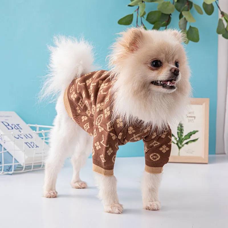 Warm Dog Sweater Brands Dog Apparel with Classic Jacquard Letter Pattern Designer Pet Clothes for Small Medium Dogs Cat Sweaters Lightweight Pets Clothing Coat