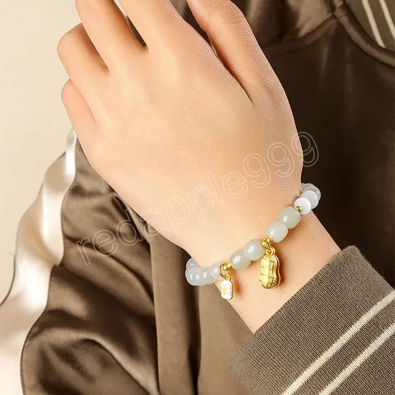 Natural White Cat Eyes Stone Alloy Peanut Pendant Armband Women Korean Fashion Lucky Bead Elastic Armband Girls Jewelry