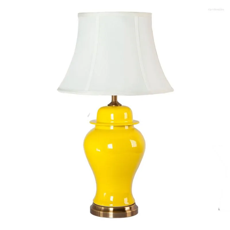 Lâmpadas de mesa Amarelo/azul jingdezhen lâmpada de lâmpada de cama de cama de cabeceira de cama LIVRE LIGHT LUZ NOITE TD024