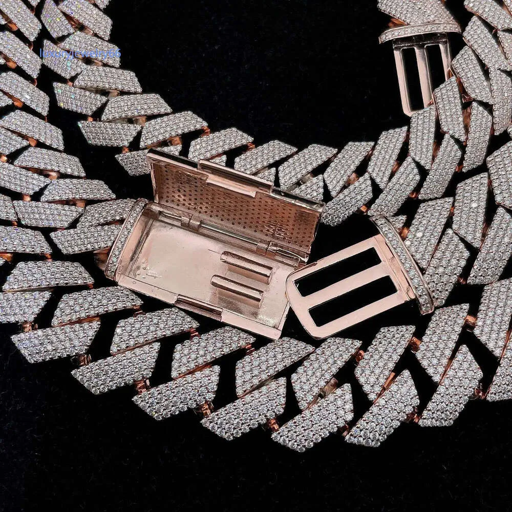 İnce Mücevherler 14mm 18K Altın Kaplamalı Buzlu Küba Bağlantı Zinciri Elmas Moissanit Prong Erkekler Kolye