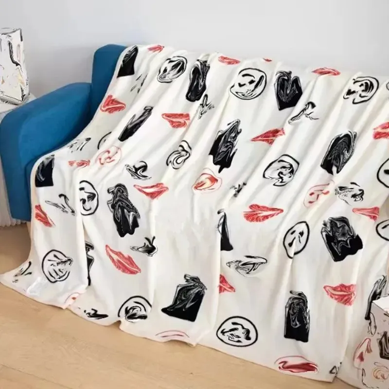 150x200 cm Morbida coperta di design bianca Manta in pile getta divano letto aereo da viaggio plaid asciugamani coperte regalo di lusso per bambini adulti