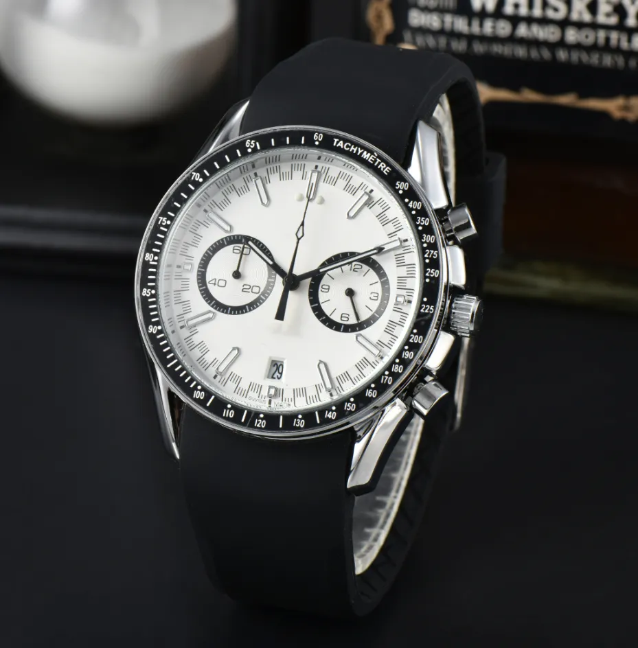 Designer New men luxury watch quartz calendar Chronographs Dial work Stainless steel strap Silicone belt watches Christmas Gifts