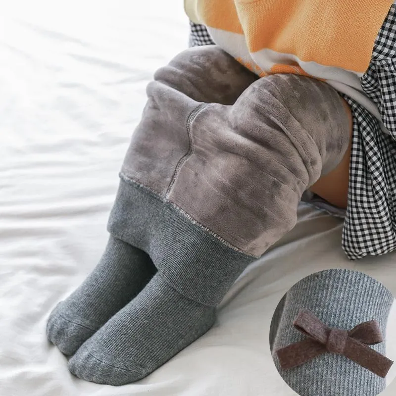 Footies Toddler kızlar kış pamuk külotlu çorap çocuklar termal kalın kadife sıcak çocuk sevimli pantolon doğumlu bebek bebek yay prenses tayt