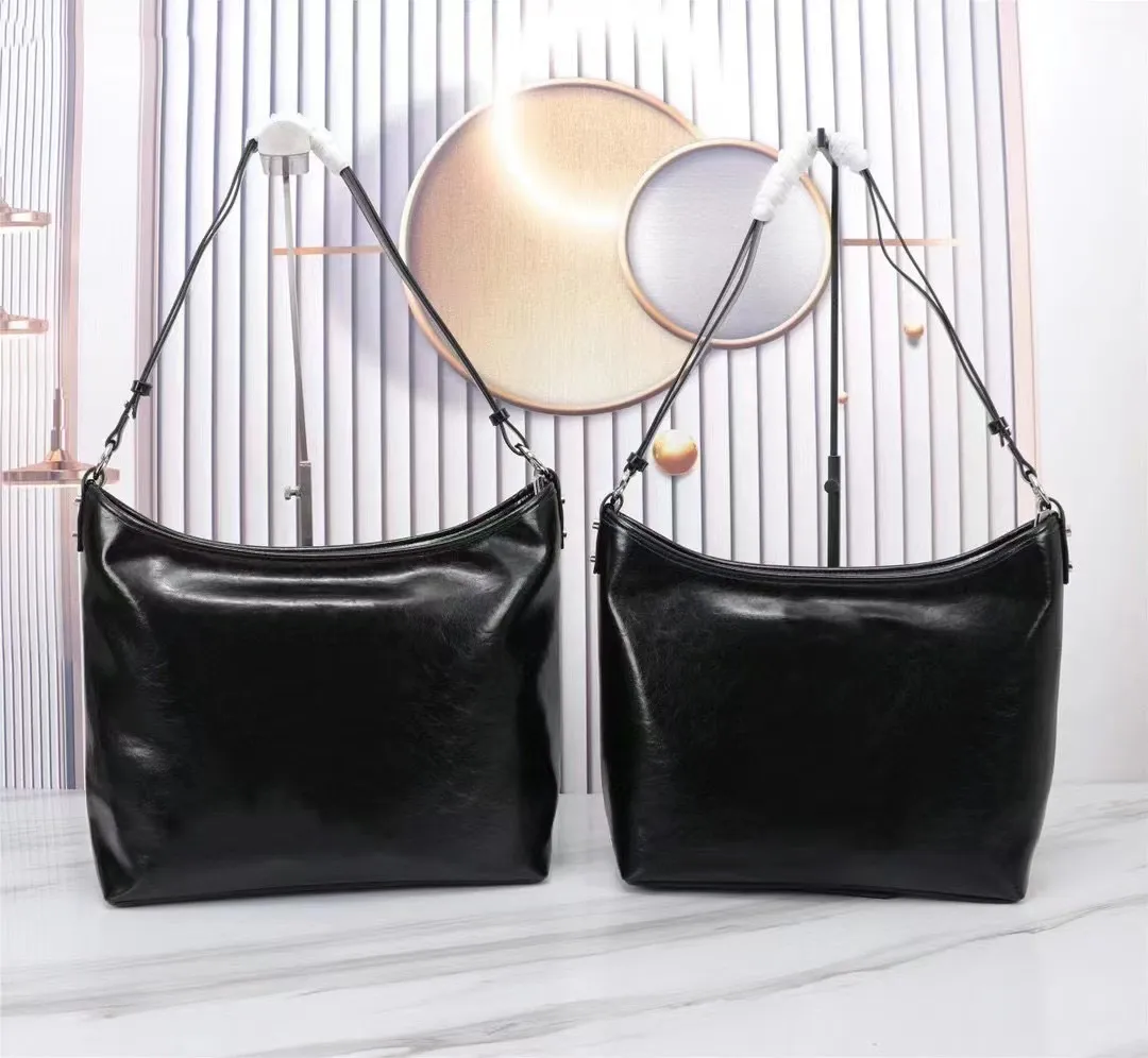 Bag 2022 New Fashion Women's Bag Large Capacity Foreign Trade Handbag  Korean Color Contrast Atmosphere One Shoulde… | Girls messenger bag, Bags,  Woman bags handbags