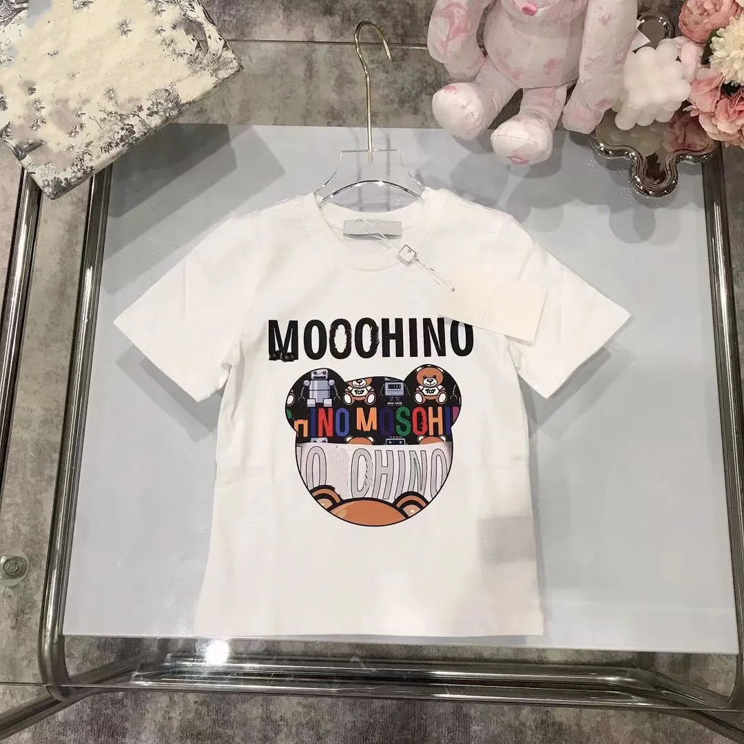 L tasarımcı Tees Çocuklar Moda T-Shirt Erkek Kız Yaz Rahat Mektubu Baskılı Bebek Çocuk T Shirt Tops Şık Trendy Tshirts AAA