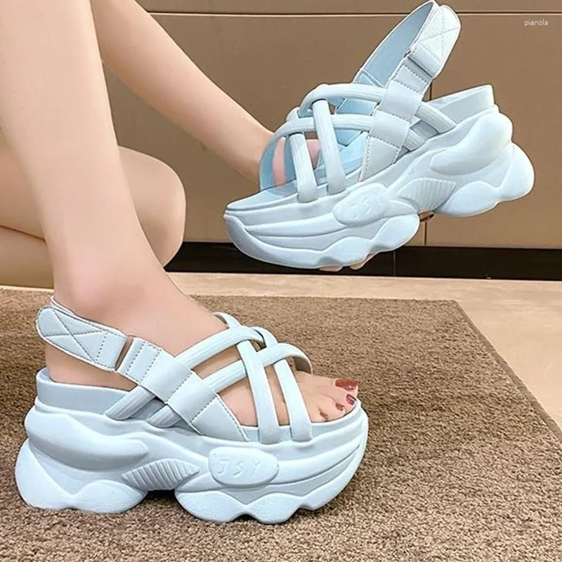 Sandaler Platform 2023 Summer Chunky High Heels Kvinnliga kilskor för kvinnor Fish Toe White Sandalia Feminina D3-86Sandals