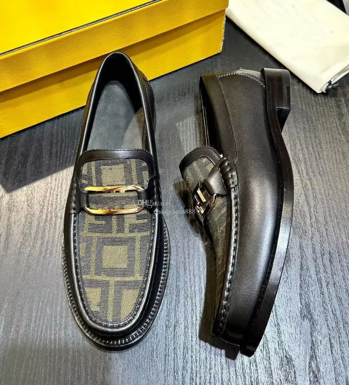 Célèbre marque Gentleman O'Lock Mocassins Chaussures Robe de soirée Oxford Marche Hommes Tissu Cuir Mocassins Slip-on Confort Affaires Chaussures Parfaites EU38-45 Boîte d'origine