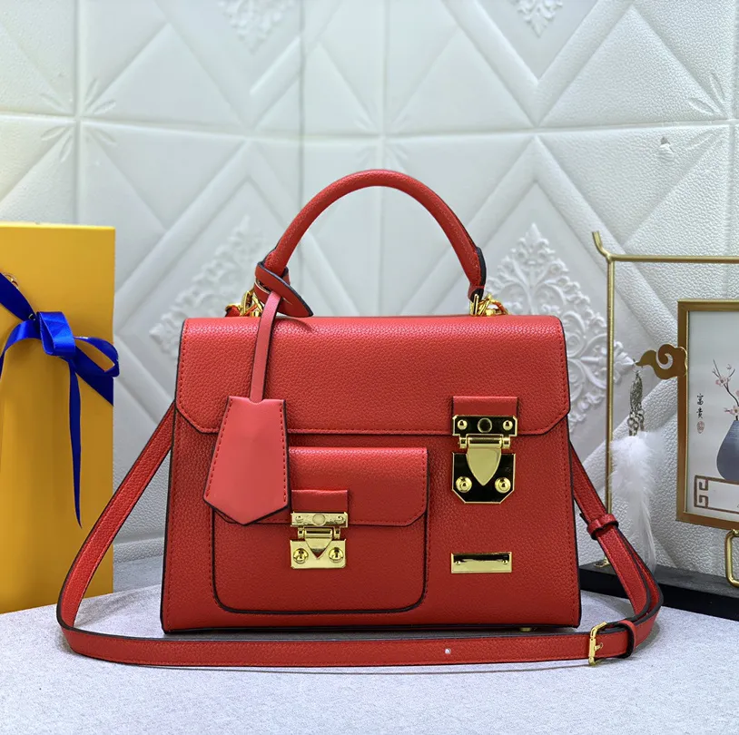 Модель-дизайнер тота, сумка, роскошные женские сумочки цветы, буквы веганские кожаные металлические s-блокировки мешки с поперечным кузовом.