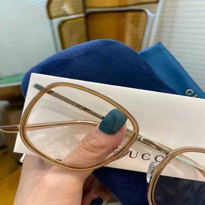 2023 Designer de mode Nouvelles lunettes de soleil Coconut Latte Brown Cadre Grand visage Slim Myopie Lentille avec facteur de puissance Plain INS Lunettes carrées coréennes