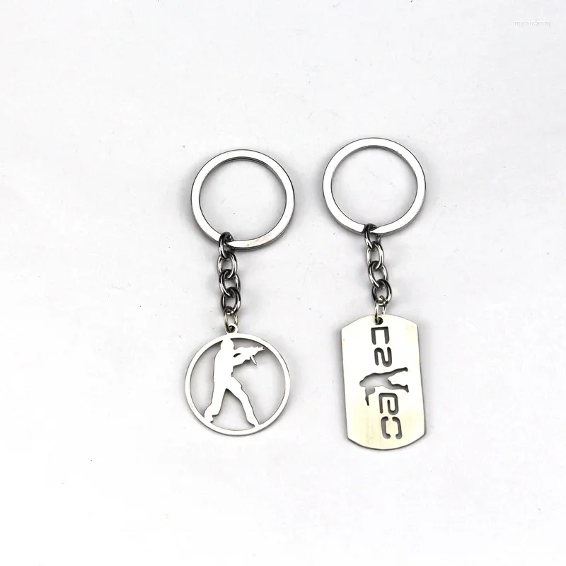 سلاسل المفاتيح لعبة CSGO Keychain Counter Strike Tag Tag Tag Alloy قلادة قلادة السيارة حقيبة ظهر Collier Men المجوهرات إكسسوارات إكسسوارات