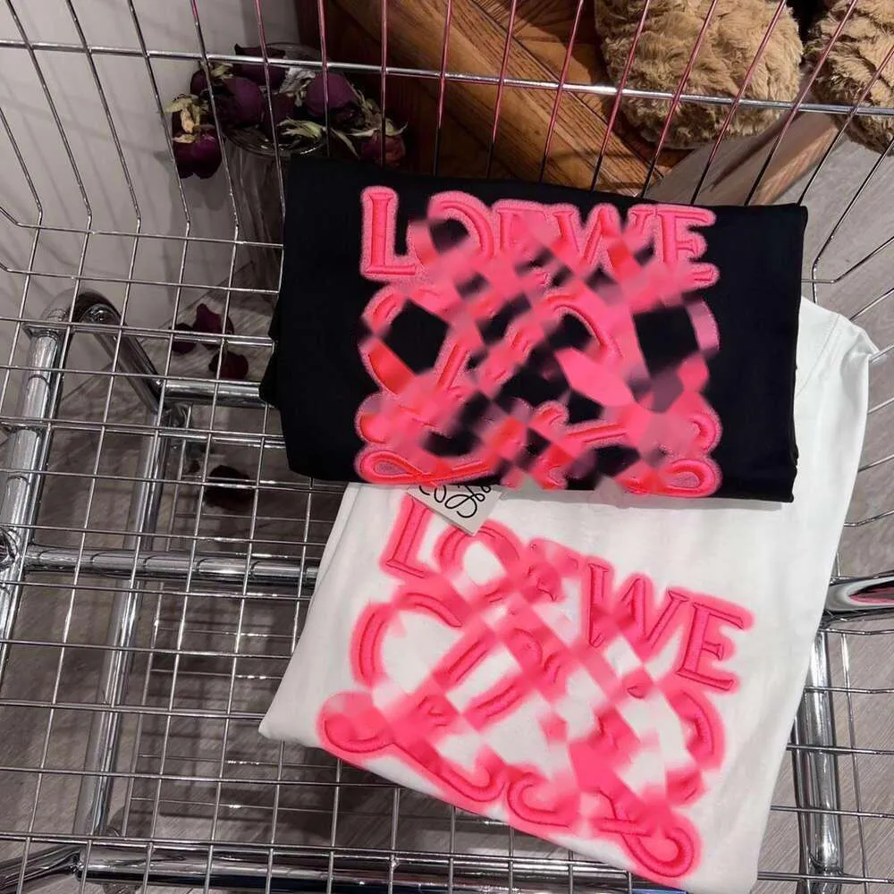 티셔츠 loewee tshirt 디자이너 럭셔리 패션 여성 남자와 여자 새로운 패션 브랜드 느슨한 형광 가루 인쇄 하이 버전 커플