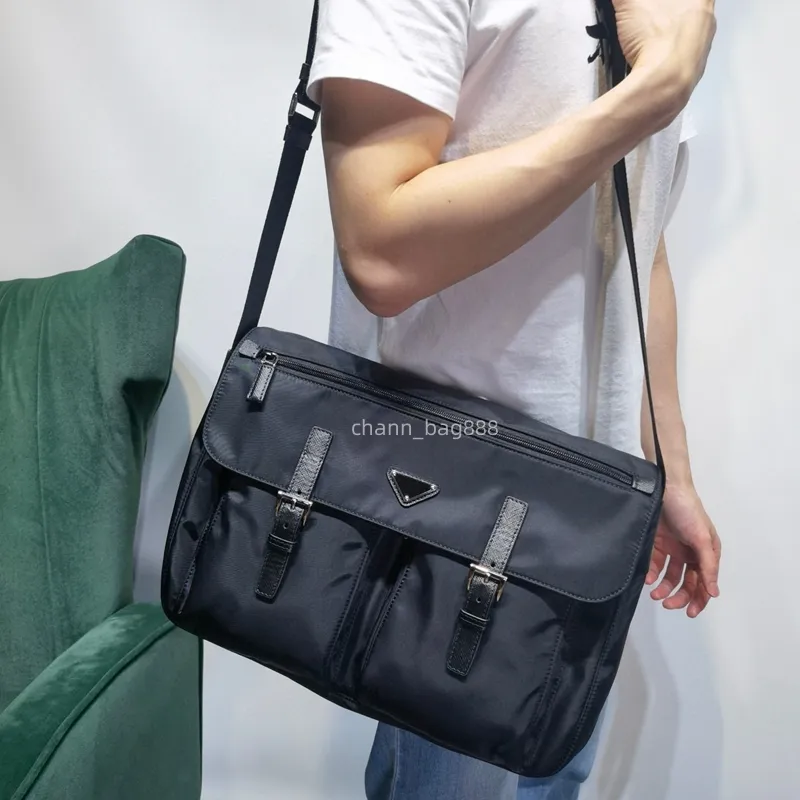 10A Designer di replica di alto livello Borse unisex in re-nylon Totes 37 cm Borsa a tracolla in tela Borse a tracolla in tela Saffiano Calskin edg Spedizione gratuita